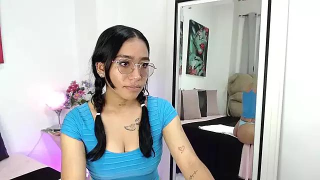 Check-out the world of girls and talk with our steaming hot slutz, bringing your desired characters to life with authentic apparel and cam streams.