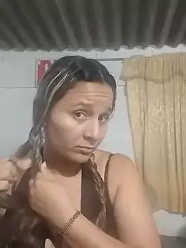 katyevans_xh from StripChat is Freechat
