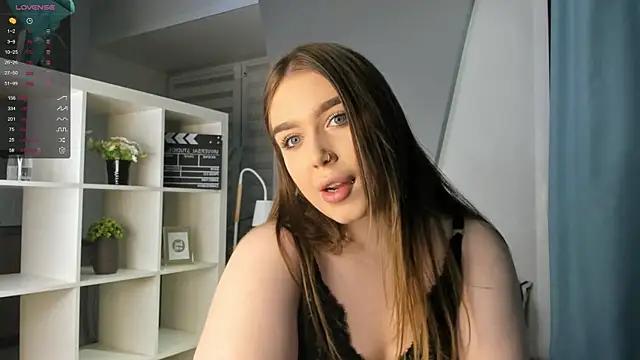 Check-out the world of girls and talk with our steaming hot slutz, bringing your desired characters to life with authentic apparel and cam streams.