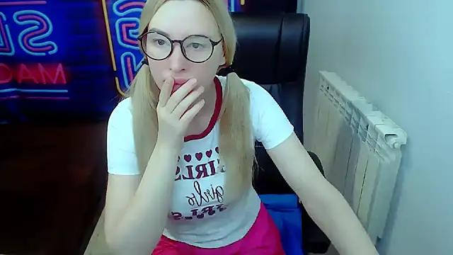 Check-out the world of girls and talk with our steaming hot slutz, bringing your desired characters to life with authentic apparel and cam streams.