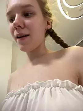 Photos of Ketitull from StripChat is Freechat
