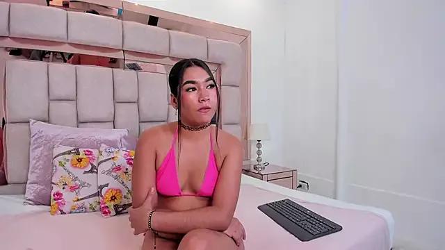 Check-out the world of girls and talk with our steaming hot slutz, bringing your desired characters to life with authentic apparel and cam streams.
