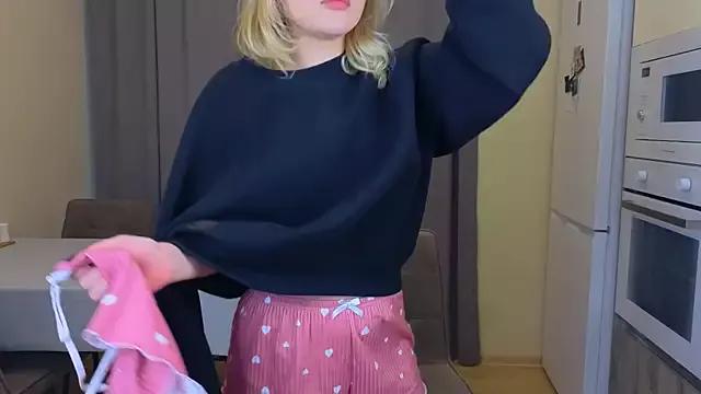 Check-out the world of girls and talk with our steaming hot slutz, bringing your desired characters to life with authentic apparel and cam streams.