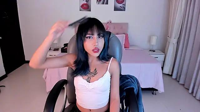 Check-out the world of girls and talk with our steaming hot slutz, bringing your desired characters to life with authentic apparel and cam streams.