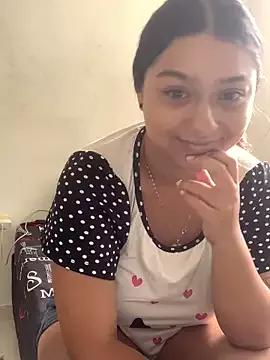 Kittyy_Hott_ from StripChat is Freechat