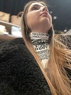 Check-out the world of girls and talk with our steaming hot slutz, bringing your desired characters to life with authentic apparel and cam streams.