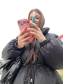 KrisMagnoly from StripChat is Freechat