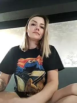 Check-out the world of girls and talk with our steaming hot slutz, bringing your desired characters to life with authentic apparel and cam streams.