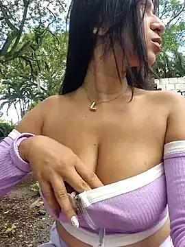 Photos of lady-rosse from StripChat is Freechat