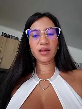 Photos of lady-rosse from StripChat is Freechat