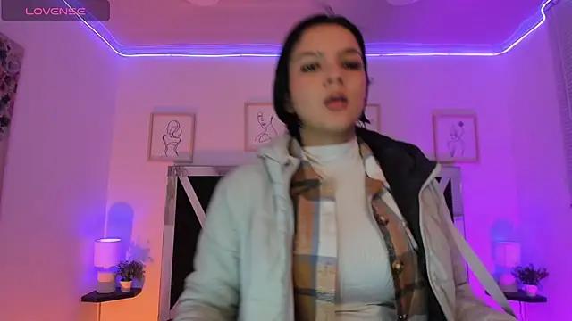 Check-out the world of girls and talk with our steaming hot slutz, bringing your desired characters to life with authentic apparel and cam streams.
