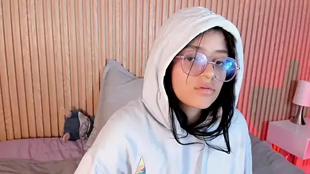 lana_dol from StripChat is Freechat