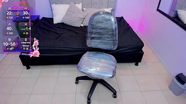 Check-out the world of girls and talk with our steaming hot slutz, bringing your desired characters to life with authentic apparel and cam streams.
