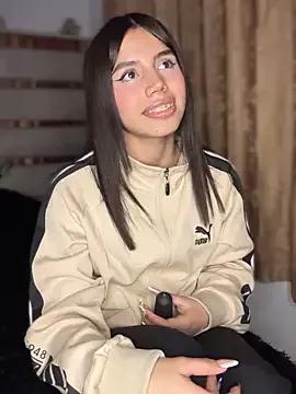 Photos of Laura-Khalifa from StripChat is Private