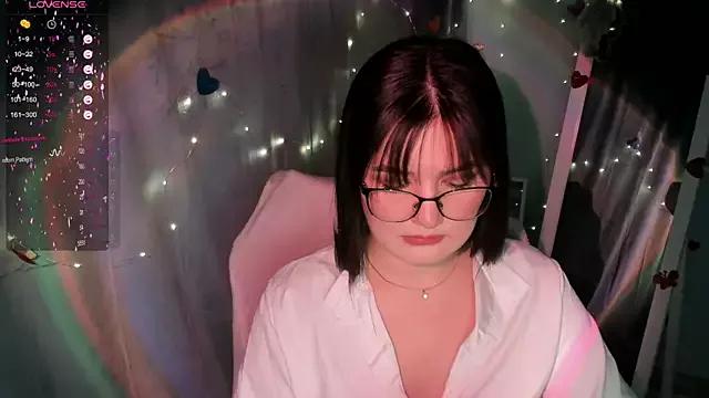 Check-out the world of girls and talk with our steaming hot slutz, bringing your desired characters to life with authentic apparel and cam streams.