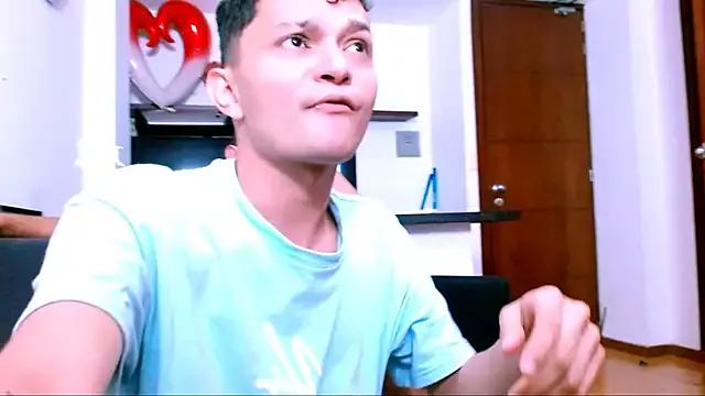 leo_and_chris from StripChat is Freechat