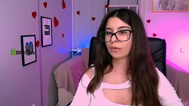 Check-out the world of girls and talk with our steaming hot slutz, bringing your desired characters to life with authentic apparel and cam streams.
