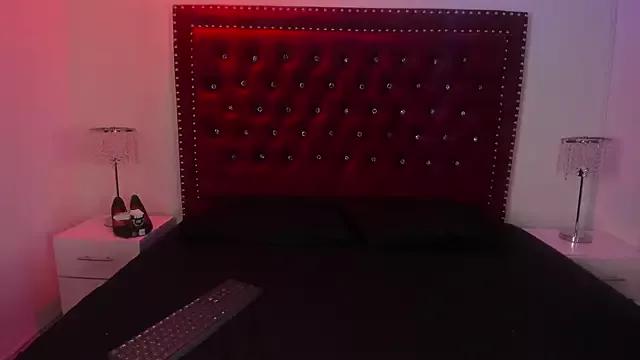 Lia_adamsss from StripChat is Freechat