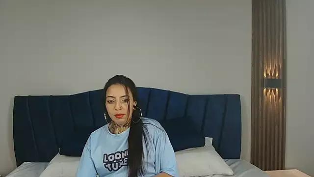 LiaMonroee_ from StripChat is Freechat