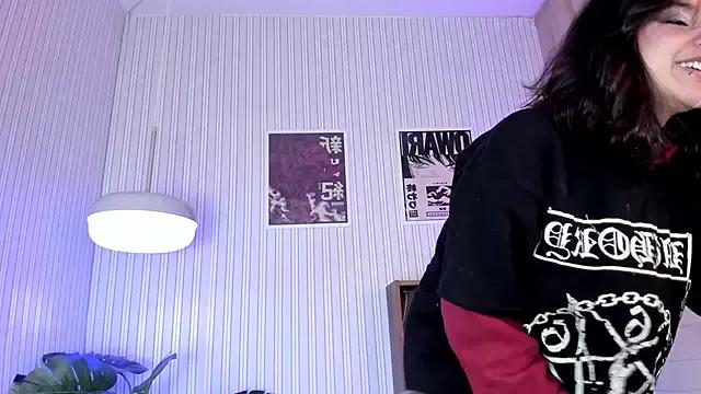 Check-out the world of girls and talk with our steaming hot slutz, bringing your desired characters to life with authentic apparel and cam streams.