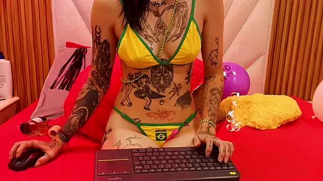 Lilith_morningstarr from StripChat is Freechat