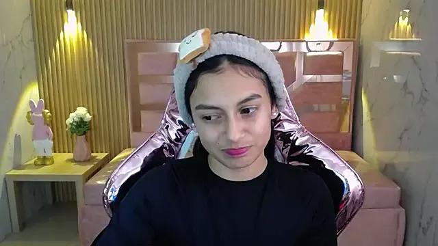 Check-out the world of girls and talk with our steaming hot slutz, bringing your desired characters to life with authentic apparel and cam streams.