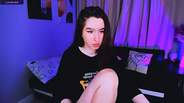 Check-out the world of girls and talk with our steaming hot slutz, bringing your desired characters to life with authentic apparel and cam streams.
