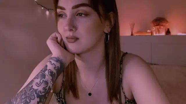 Check-out the world of girls and talk with our steaming hot slutz, bringing your desired characters to life with authentic apparel and cam streams.