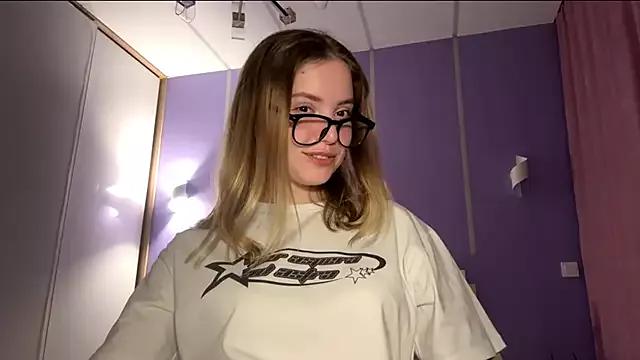 Check-out the world of girls and talk with our steaming hot slutz, bringing your desired characters to life with authentic apparel and cam streams.