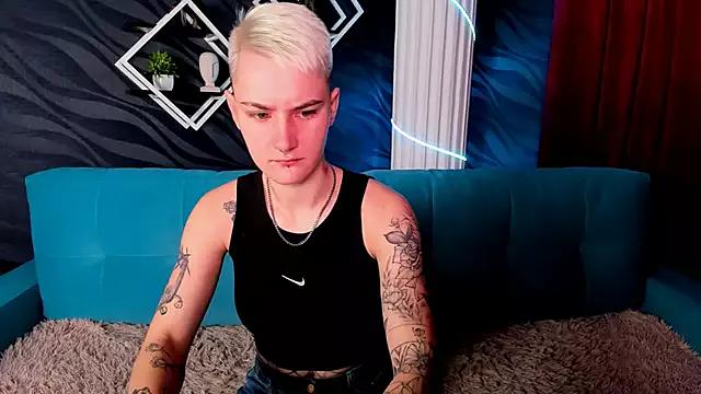 Check-out the world of girls and talk with our steaming hot slutz, bringing your desired characters to life with authentic apparel and cam streams.