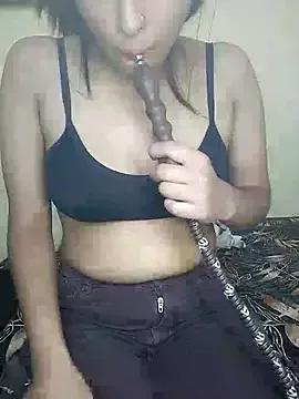 Lisa_zeenu from StripChat is Freechat