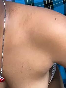 Photos of LiTHmi_-Baba from StripChat is Freechat