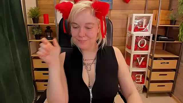 Check-out the world of girls and talk with our steaming hot slutz, bringing your desired characters to life with authentic apparel and cam streams.