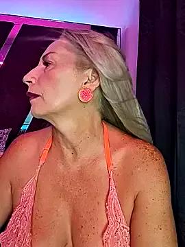 Check-out the world of girls and talk with our steaming hot slutz, bringing your desired characters to life with authentic apparel and cam streams.