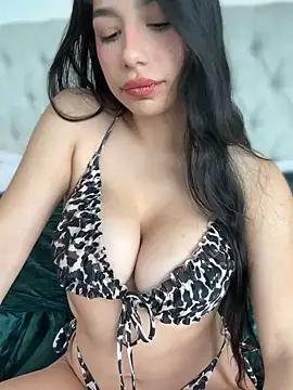 Check-out the world of girls and talk with our steaming hot slutz, bringing your desired characters to life with authentic apparel and cam streams.