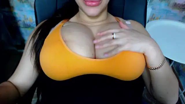 Check-out the world of girls and talk with our steaming hot slutz, bringing your desired characters to life with authentic apparel and cam streams.