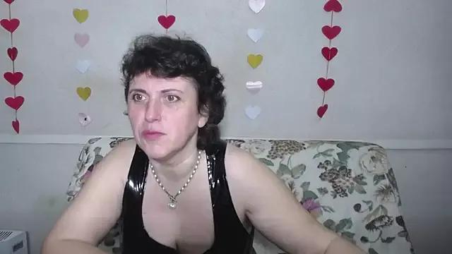 LuciaMii from StripChat is Freechat
