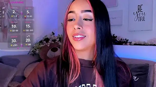 Check-out the world of girls and talk with our steaming hot slutz, bringing your desired characters to life with authentic apparel and cam streams.