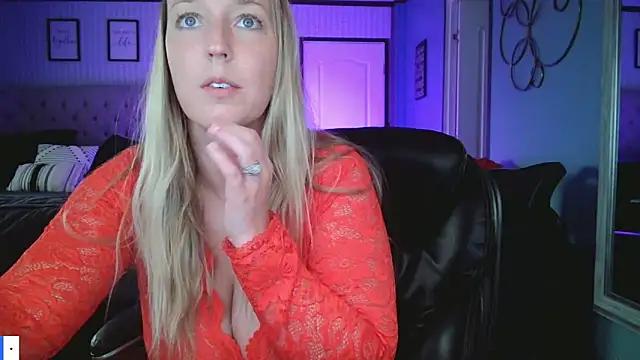 Check-out the world of girls and talk with our steaming hot slutz, bringing your desired characters to life with authentic apparel and cam streams.