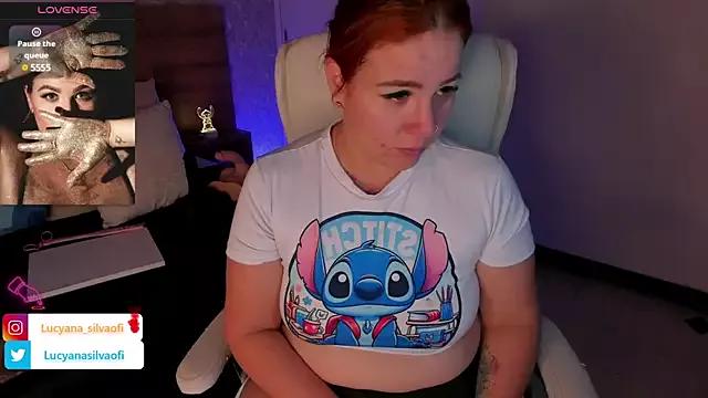 LucyanaSilva from StripChat is Freechat