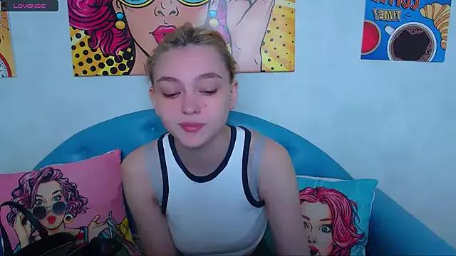 Check-out the world of girls and talk with our steaming hot slutz, bringing your desired characters to life with authentic apparel and cam streams.