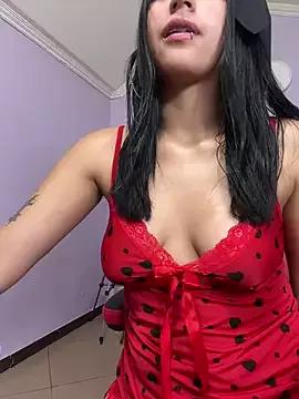 Luna-Smitt from StripChat is Freechat