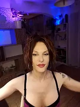 Check-out the world of girls and talk with our steaming hot slutz, bringing your desired characters to life with authentic apparel and cam streams.