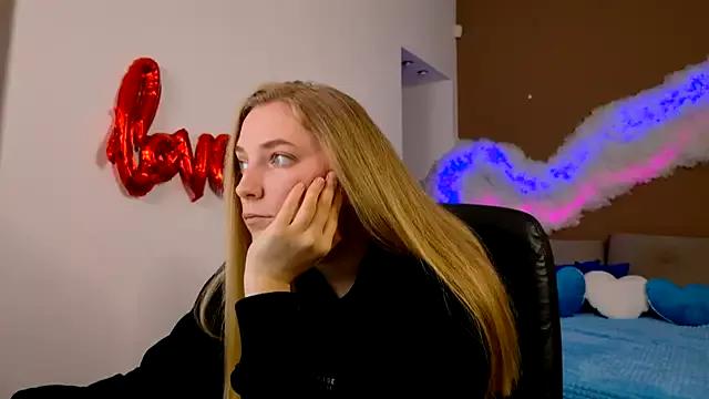Check-out the world of girls and talk with our steaming hot slutz, bringing your desired characters to life with authentic apparel and cam streams.