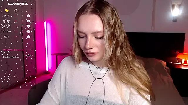 Check-out the world of girls and talk with our steaming hot slutz, bringing your desired characters to life with authentic apparel and cam streams.