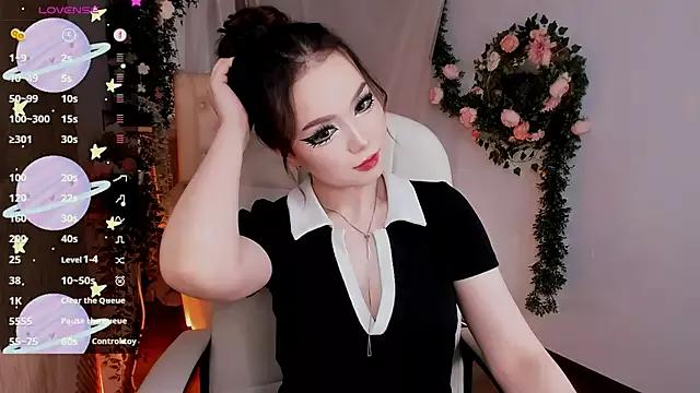 maddymystie from StripChat is Freechat