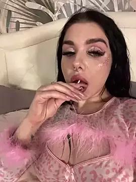 Check-out the world of girls and talk with our steaming hot slutz, bringing your desired characters to life with authentic apparel and cam streams.