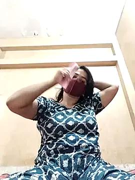 Magical_Girl- from StripChat is Freechat