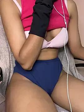 Photos of Mallu_rose from StripChat is Freechat