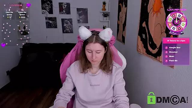Check-out the world of girls and talk with our steaming hot slutz, bringing your desired characters to life with authentic apparel and cam streams.